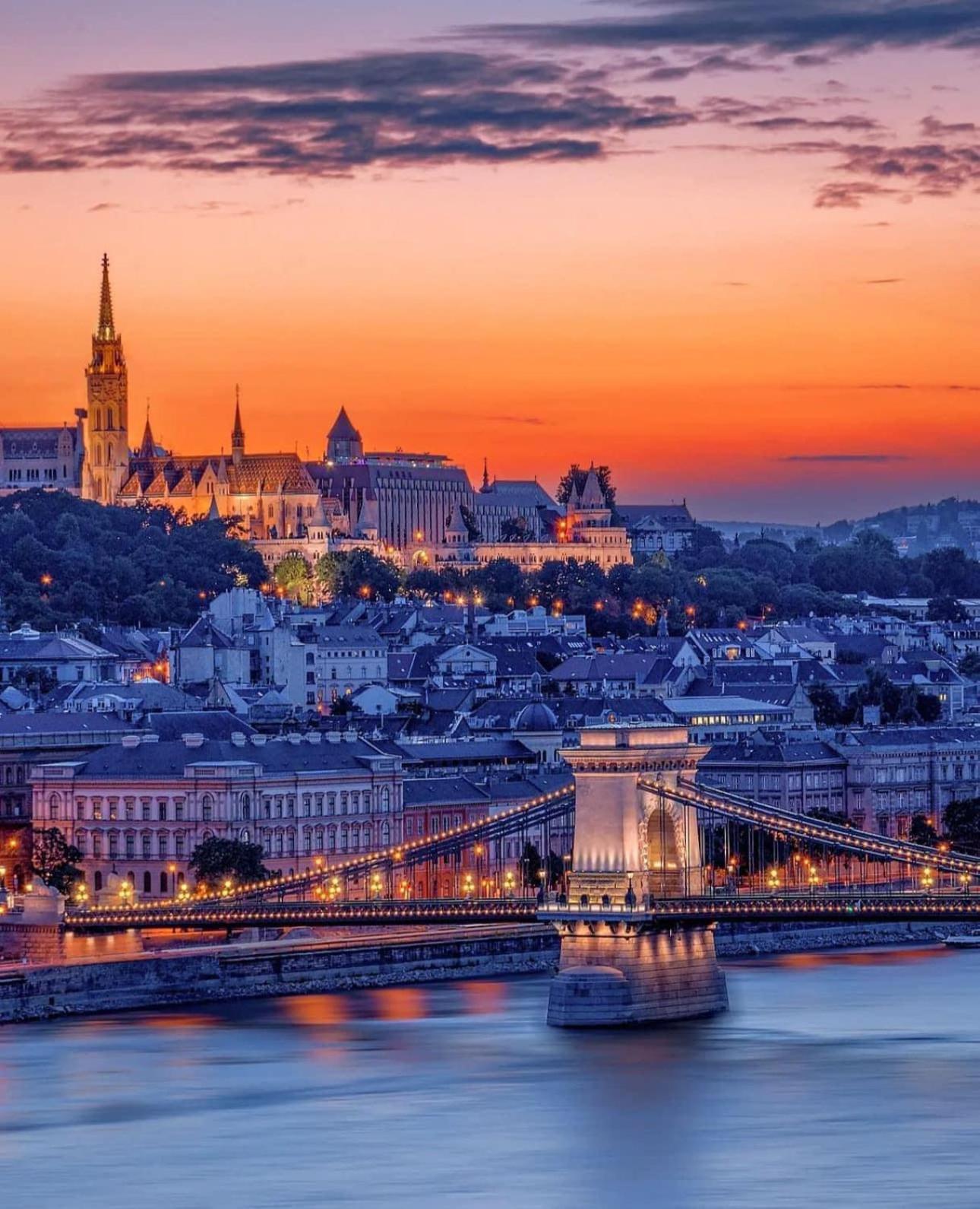 Premium Apartment By The Danube With Ac Budapeste Exterior foto